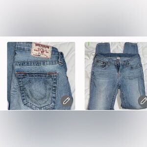 True Religion stretchy light wash skinny jeans size 27x29